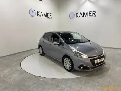 Peugeot 208 1.5 BlueHDi Signature